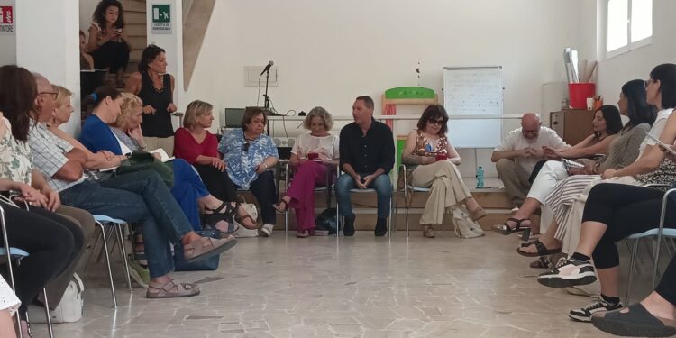 GERMOGLIANO POLI CIVICI. Nuovo Polo Civico nel XIV Municipio di Roma.